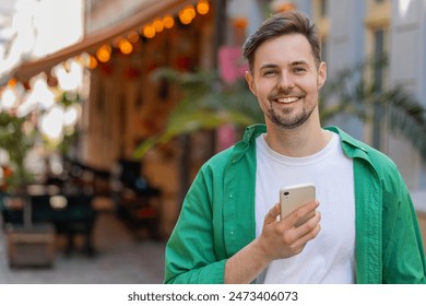 精选高清美女壁纸，尽在抖音电脑壁纸推荐